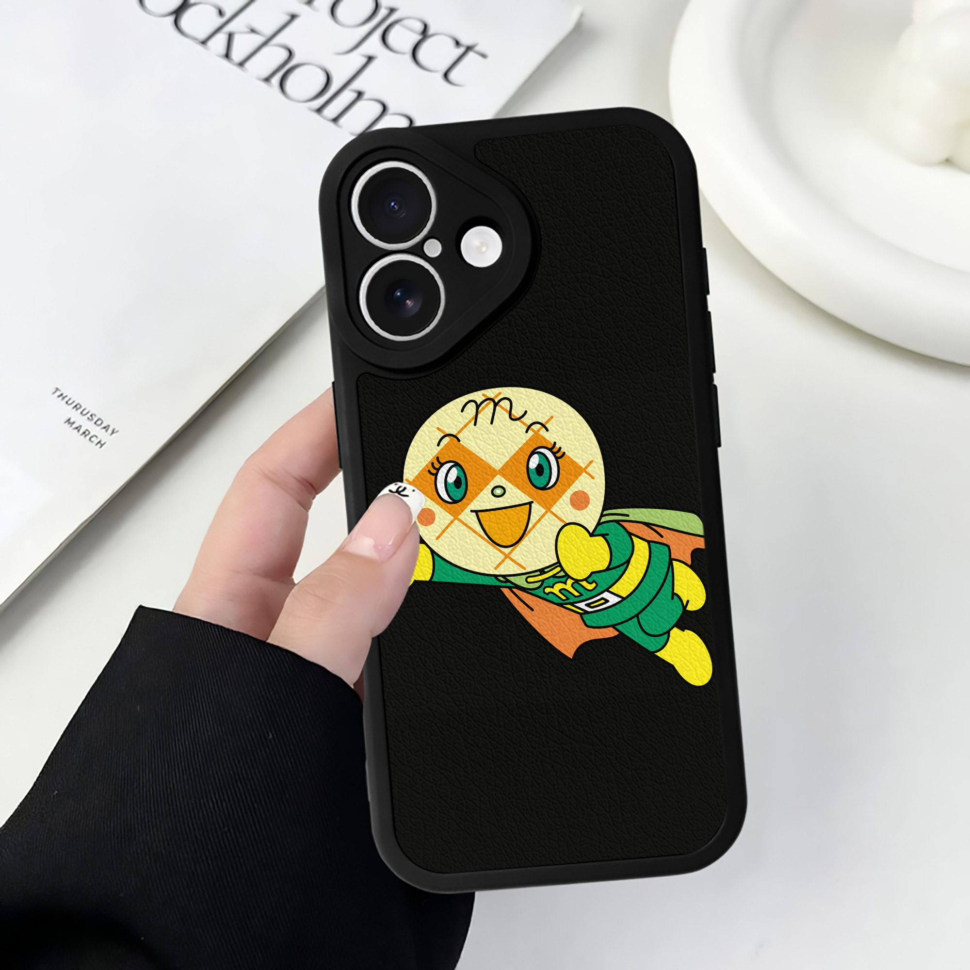 （画像用） アンパンマン Anpanman 【iPhone 16シリーズ対応】シリコンスマホケース（レザー調） 材質：シリコン